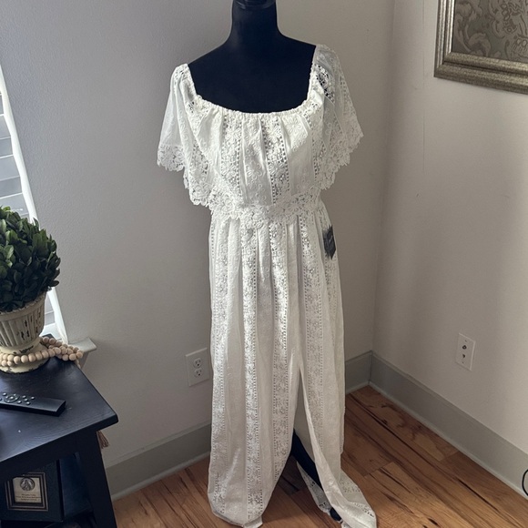 Baltic Born - Soieblu ivory white off the shoulder eyelet lace maxi dress Sz L - Picture 4 of 12
